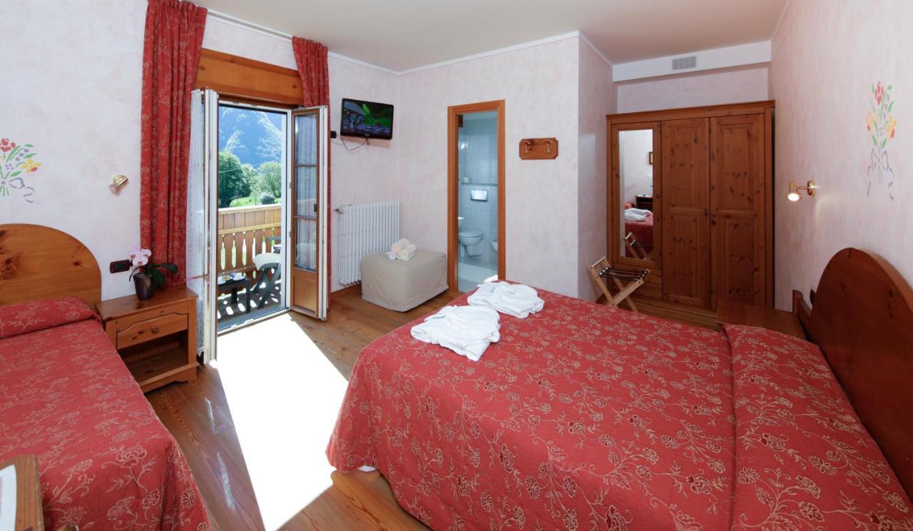 Albergo Edelweiss - Larespa Кродо Екстериор снимка
