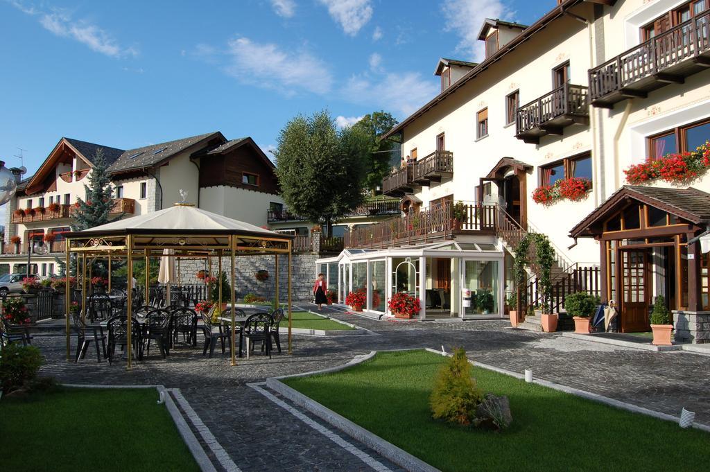 Albergo Edelweiss - Larespa Кродо Екстериор снимка