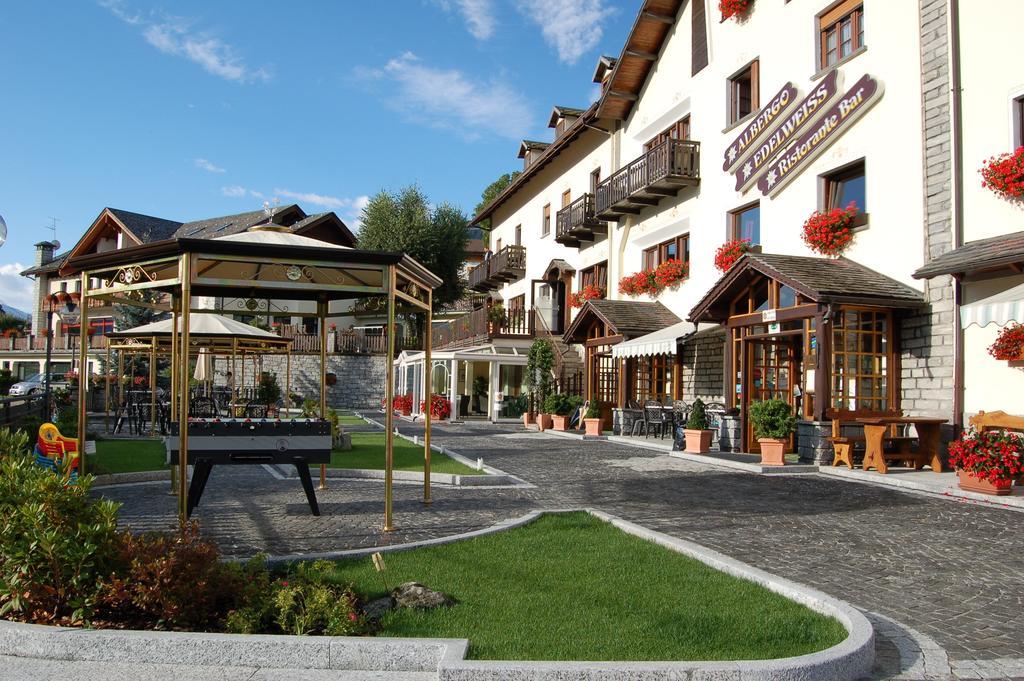 Albergo Edelweiss - Larespa Кродо Екстериор снимка